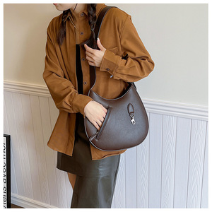 Female Large Capacity Round Hand Bag New <b>Shoulder</b> <b>Strap</b> Korean Version Simple Bags Women Single <b>Shoulder</b> Bag Tanjing - Product Image 5