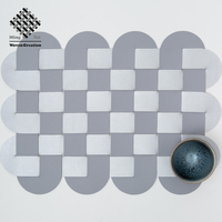 Nouveau Tapis de Table Classique en Vinyle PVC Imperméable Effet Cuir Tressé pour Cuisine – Vente Chaude