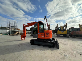 Miniexcavadora Hitachi 75U con motor refrigerado, usada en prueba en desierto a 5 metros de altitud, SOLO 4500 horas de uso. - Product Image 6