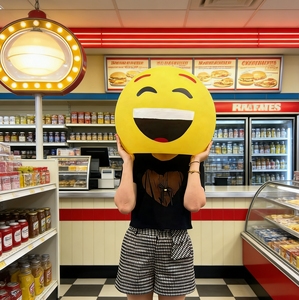 Lampe ronde de 40 cm en forme de boule, indice de protection IP65, avec coque extérieure au design original et mignon, pour l'aménagement paysager, les fêtes de Noël, les parcs d'attractions et les centres commerciaux - Product Image 1