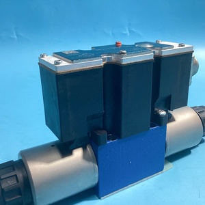 R900954427 3DREPE6C-2X/25EG24K31/A1M Reductor Proporcional con Electrónica Integrada OBE Tamaño 6 - Product Image 5