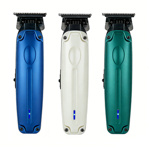 Máquina Cortadora de Pelo Inalámbrica para Hombres con Rendimiento de Estilizado Profesional - Product Image 4
