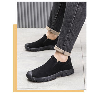 Chaussures de sécurité pour hommes, nouveau modèle printemps-automne, style marche, semelles épaisses, résistantes à l'usure, antidérapantes, pour le travail en extérieur. - Product Image 2