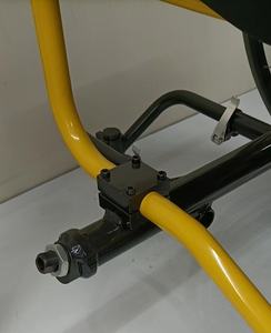 Fauteuil roulant de basketball en aluminium avec roue arrière à dégagement rapide pour les entraînements quotidiens - Product Image 2