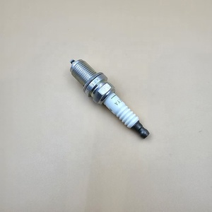 Bujía de Encendido BKR5EYA-11 4194/2526 de <span class=keywords><strong>Precio</strong></span> Competitivo Chino para Autopartes y Repuestos - Product Image 5