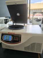WESTTUNE Centrifugeuse haute vitesse réfrigérée de grande capacité 6*100 ml avec écran LCD et vitesse de 16 500 tr/min