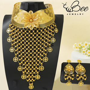 Luxury Gold Color Indian Bridal Jewelry Set Hollow Tassel Flower Long Bib Necklace Earrings Sets For Wedding - Product Image 1