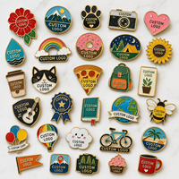 Vente en gros de badges en émail métallique personnalisés, design mignon et amusant, logo personnalisé, émail dur, pour revers de veste