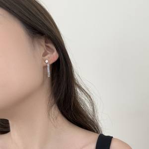 Dylam 5A Zirconia Boucles d'<span class=keywords><strong>oreilles</strong></span> pendantes pour les femmes Sparkly S925 Silver Dangle Long Chandelier Boucles d'<span class=keywords><strong>oreilles</strong></span> Tassel Lightweight Ear Studs - Product Image 4