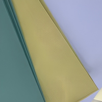 Tissu brocart infroissable en rayonne/polyester, 110-120 GSM, largeur 57/58 pouces, filature S/22