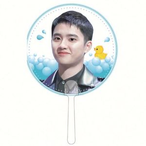 Ventilador de mano transparente de PVC con estampado del concierto Map of the Soul 7 de Bangtan Boys, venta al por mayor - Product Image 5