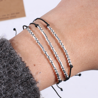 Bracelet personnalisé en code Morse Perles sur cordon de soie Bracelet d'amitié Cadeau pour elle