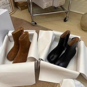 Botines de tacón bajo con punta dividida de moda 2026, de cuero genuino y ante, versátiles y cortos para mujer - Product Image 2