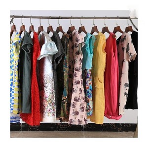 เสื้อผ้าขายส่งจากไทย BEA 83A Ktees เสื้อยืดคลาส A เสื้อผ้ามือสองสำหรับผู้หญิง บรรจุในตู้คอนเทนเนอร์แบบคละแบบ - Product Image 5