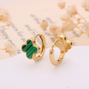 Vente en gros de boucles d'oreilles en acier inoxydable de qualité supérieure, vente chaude, créoles plaquées or avec zircon, nouveaux produits tendance pour les occasions de cadeaux - Product Image 5