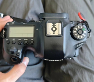 Appareil photo numérique plein format haute performance <span class=keywords><strong>Canon</strong></span> <span class=keywords><strong>6D</strong></span> <span class=keywords><strong>Mark</strong></span> II 26MP <span class=keywords><strong>6D</strong></span> MII - Product Image 5