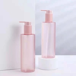 Botella de champú transparente con pantalla de pulverización rosa, 8oz, 10oz, 16oz, para mascotas, con cabezal de bomba, venta al por mayor - Product Image 1