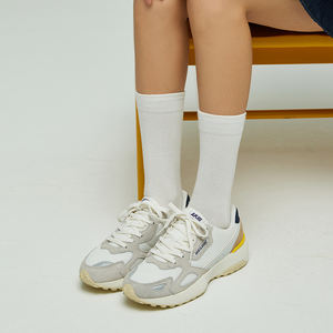 AKIII Classic Korean Retro Sneakers Heritage Vintage Jogger Estilo tradicional urbano para caminar Punta afilada Unisex Todas las estaciones - Product Image 6