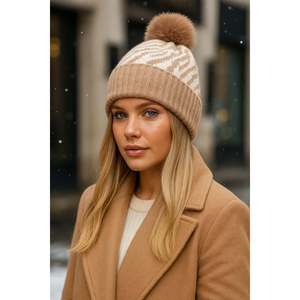 Bonnet doublé en laine importée à motifs zèbres camel BERE1138 - Camel98 - Product Image 1
