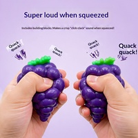 Jouet anti-stress Kawaii en forme de raisin, souple et couineur, avec bloc de construction à l'intérieur, à remontée lente, cadeau de bureau pour enfants de 5 à 7 ans