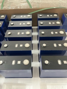 Một lớp 3.2V 314ah trạng thái rắn LiFePO4 pin 8000 chu kỳ cho hệ thống lưu trữ năng lượng dân cư - Product Image 3