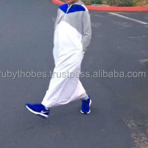 Modern Urban Hooded Thobe para hombres Ropa musulmana diseñada en Dubái para adultos - Product Image 1