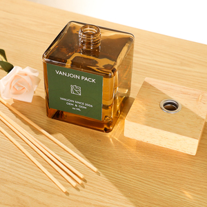 Set di Bottiglie Vuote <span class=keywords><strong>per</strong></span> Diffusore di Fragranze con Etichetta Privata, 150ml 200ml 250ml 500ml, Elegante Set con Scatola - Product Image 4