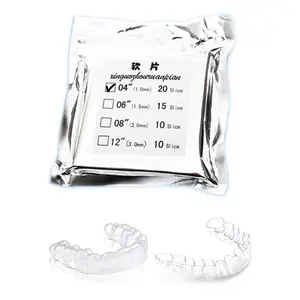 正方形/円形の透明な歯科用アライナーシートABSPVCプラスチック矯正リテーナー使用歯科用硬質真空成形シート