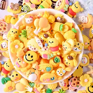 100 adet/torba toptan şanslı çanta Mini karışık saç dekorasyon Kawaii Charms düz geri Hairbows dekorasyon için reçine karikatür Cabochon