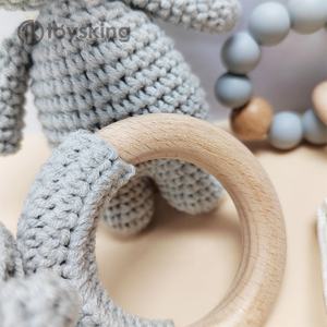 TK-sonajero de bebé hecho a mano de 100% algodón, juguete con <span class=keywords><strong>mordedor</strong></span> de madera de haya, elefante, <span class=keywords><strong>Amigurumi</strong></span> - Product Image 3