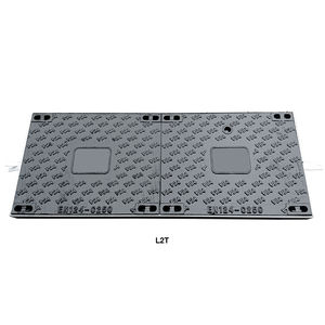 Couvercle de puits carré en <span class=keywords><strong>fonte</strong></span> <span class=keywords><strong>Telecom</strong></span> L2T C250 avec joint en caoutchouc créatif et système de double verrouillage, utilisé sur le marché africain - Product Image 1