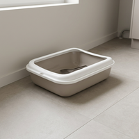 Bac à litière pour chat en PP facile à nettoyer de conception italienne et accessoires pour toilettes pour animaux de compagnie