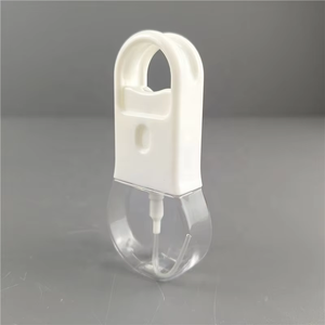 Viagem Pocket Size Álcool <span class=keywords><strong>Hand</strong></span> Sanitiser PET Credit Card Spray Bottle com Screw Cap e Gravação Pronto Silicone Keychain - Product Image 2