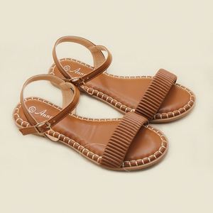 Nouvelles sandales d'été décontractées en cuir pour femmes avec lacets, plates et élégantes, vente en gros - Product Image 1