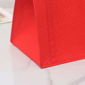 Bolsa Térmica Porta Alimentos Roja, Aislante, Reutilizable, de Tela No Tejida, con Logotipo Personalizado - Product Image 5