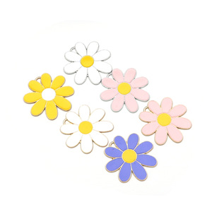 พวงกุญแจเดซี่ โลหะผสมสังกะสี ลายหยดน้ำมัน 38x40 มม. เทรนด์แฟชั่น อุปกรณ์ตกแต่งเครื่องประดับ DIY - Product Image 3