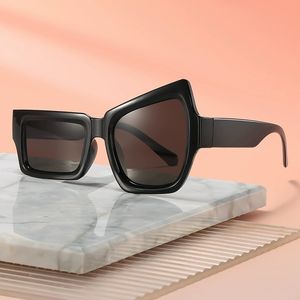 2023 rétro moderne <span class=keywords><strong>roman</strong></span> Design forme irrégulière lunettes de <span class=keywords><strong>soleil</strong></span> haute qualité Vintage verre coloré bas prix accessoire de fête - Product Image 4