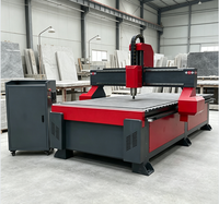 Routeur CNC 3 axes 1325 à forte demande, machine de gravure sur bois pour le traitement des panneaux en acrylique et PVC