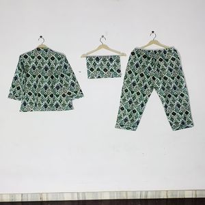 Ensemble de pyjama floral imprimé à la main pour femme - Vêtements de nuit en coton artisanal, tenue de sommeil et de détente bohème pour l'été, cadeau - Product Image 4