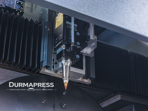 Machine de découpe laser CNC multi-langues adaptée aux habitudes de travail des operateurs de différents pays - Product Image 3