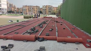 Pista de atletismo de caucho sintético impermeable, pista de correr prefabricada de altura de pila de 13mm, color azul cielo, a prueba de agua - Product Image 6