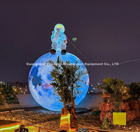 Nouveaux modèles de cosmonautes gonflables spaceman d'éclairage gonflable de conception avec la terre gonflable de lune pour des événements