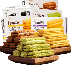 Galletas Sándwich Asiáticas Dulces y Crujientes con Sabor a Queso y Chocolate, Bolsa de 58g, de China - Product Image 1