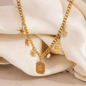 Collar de Cadena de Eslabones de Acero Inoxidable Chapado en Oro de 18K para Mujer, con Colgante de Sol, Estrella y Luna, Joyería de Moda - Product Image 4