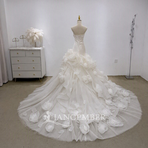 Robe de mariée sirène élégante blanche en organza à fleurs 3D avec traîne et bretelles spaghetti Lsjj161, fabrication OEM Jancember - Product Image 4