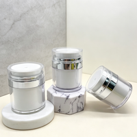 Pot à pompe sans air blanc de 1 oz, 1,7 oz, 3 oz, 15 ml, 30 ml, 50 ml, 100 ml, pot à crème sous vide sans air, pot cosmétique pour soins de la peau, fourni par l'usine