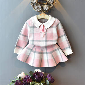 Modelo de Ropa Infantil Coreana de Moda, Camiseta de Algodón Mercerizado con Efecto Ilusión y Falda Circular - Product Image 1