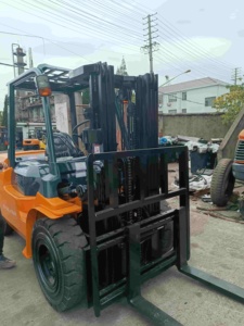 Mini chariots élévateurs japonais de haute qualité 1.5 tonnes 2 tonnes 3 tonnes 3.5t TOYOTA FD50 Diesel 5 tonnes nouveau chariot élévateur électrique d'occasion - Product Image 3