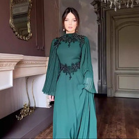 Robe élégante pour femme à col rond et manches longues, coupe ajustée, nouvelle collection automne 2025, vente en gros SJ 2026