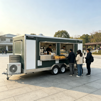 Remorque alimentaire personnalisée vert foncé peinte, équipée d'un hotte d'extraction commerciale et d'une station de cuisson pour la restauration événementielle